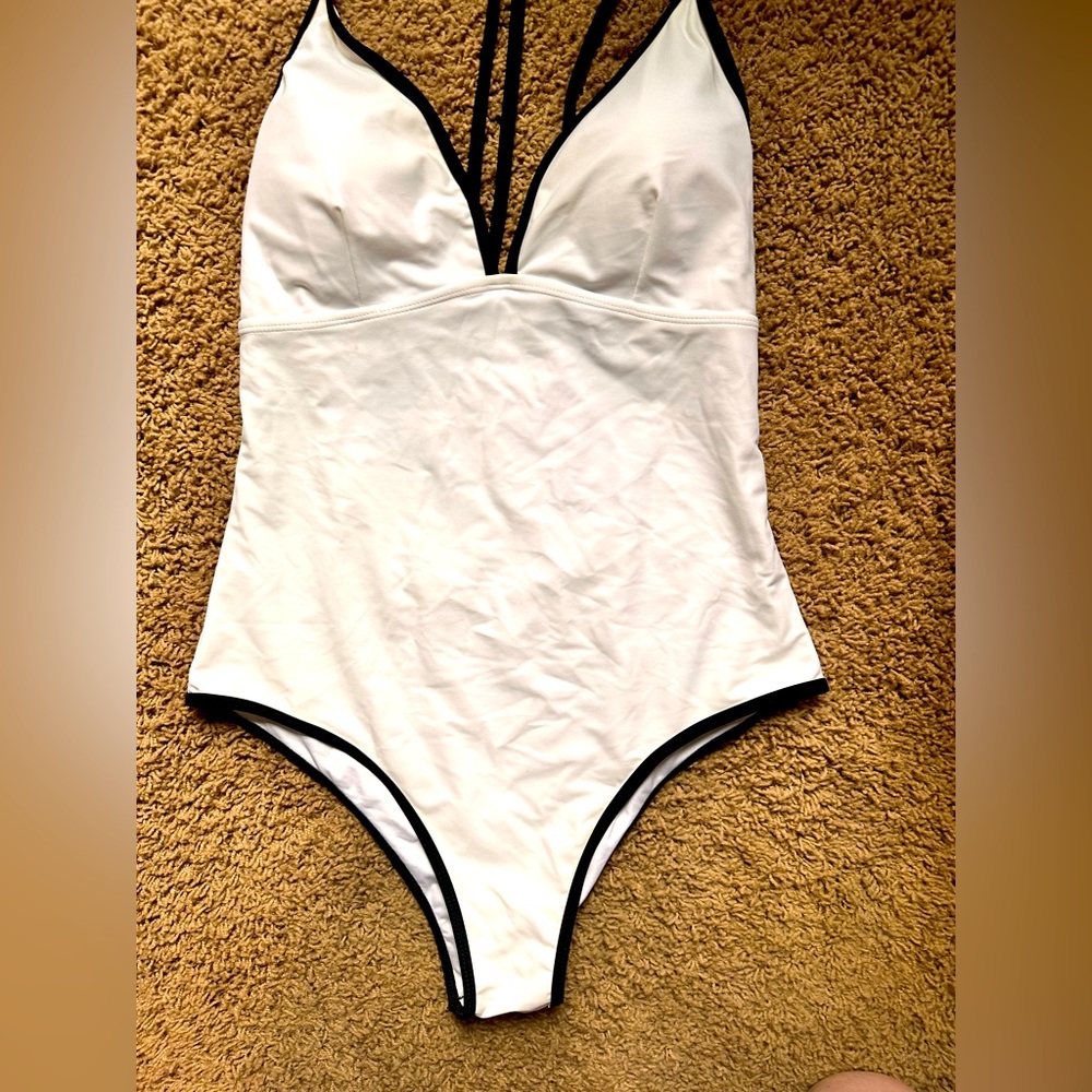 CUPSHE one piece black and white  bathing suit